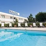 Hotel Novotel Amiens Pôle Jules Verne 4*
