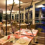 Hotel Novotel Amiens Pôle Jules Verne Boves