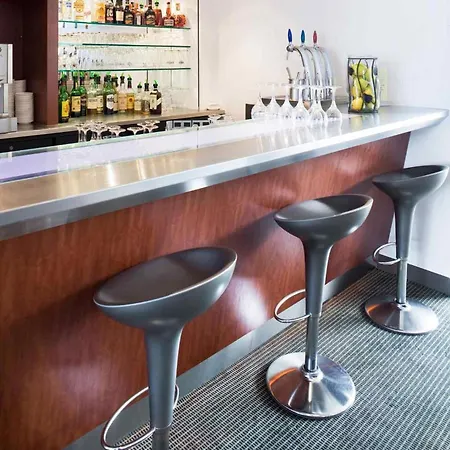 Novotel Amiens Pôle Jules Verne 4* Boves