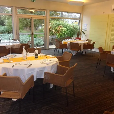 Novotel Amiens Pole Jules Verne 4*