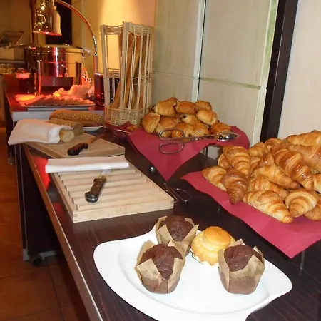 Novotel Amiens Pole Jules Verne 4*
