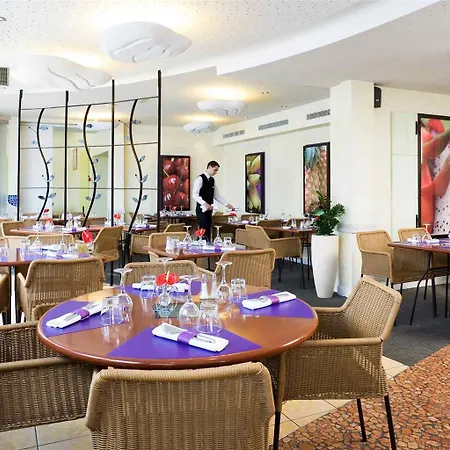 Novotel Amiens Pole Jules Verne 4* Boves
