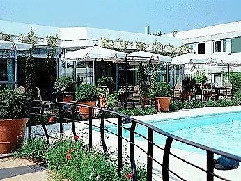 Novotel Amiens Pole Jules Verne 4* Boves