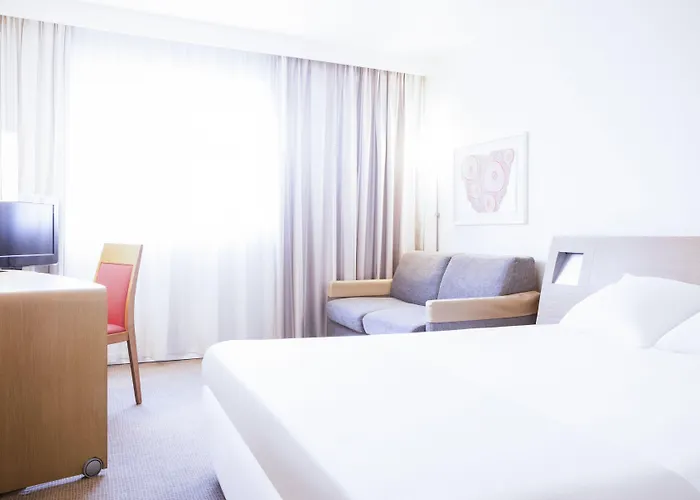 Hotel Novotel Amiens Pôle Jules Verne Boves
